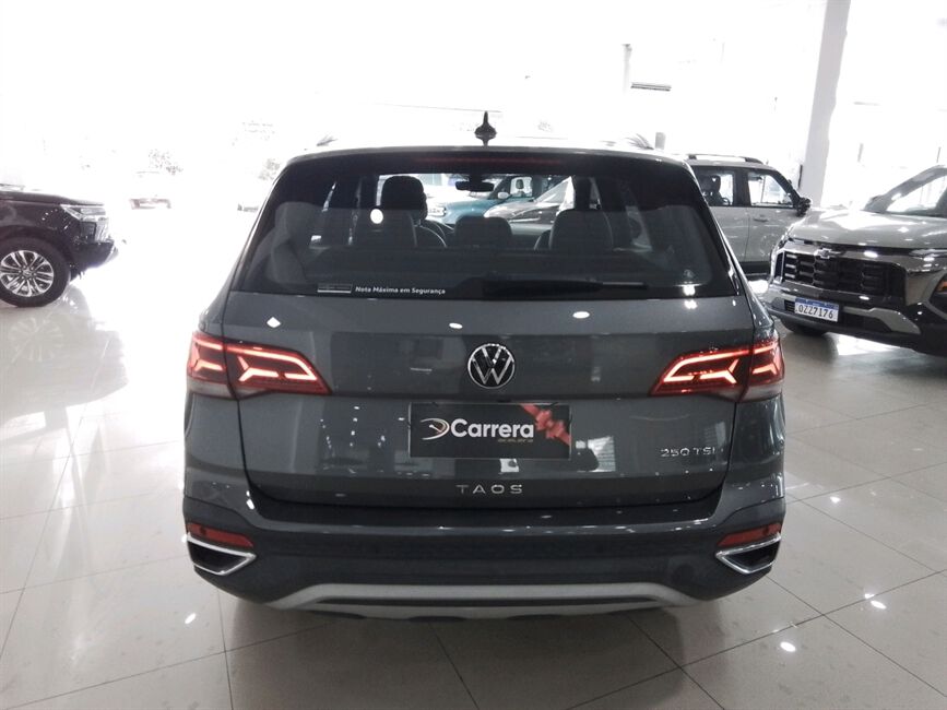 TAOS 1.4 250 TSI TOTAL FLEX HIGHLINE AUTOMÁTICO