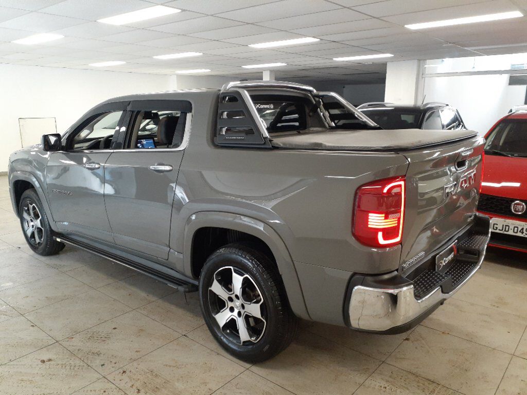 RAMPAGE 2.0 TURBO DIESEL LARAMIE 4X4 AUTOMÁTICO