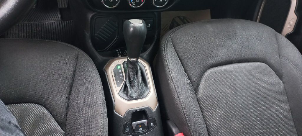 RENEGADE 1.8 16V FLEX 4P AUTOMATICO