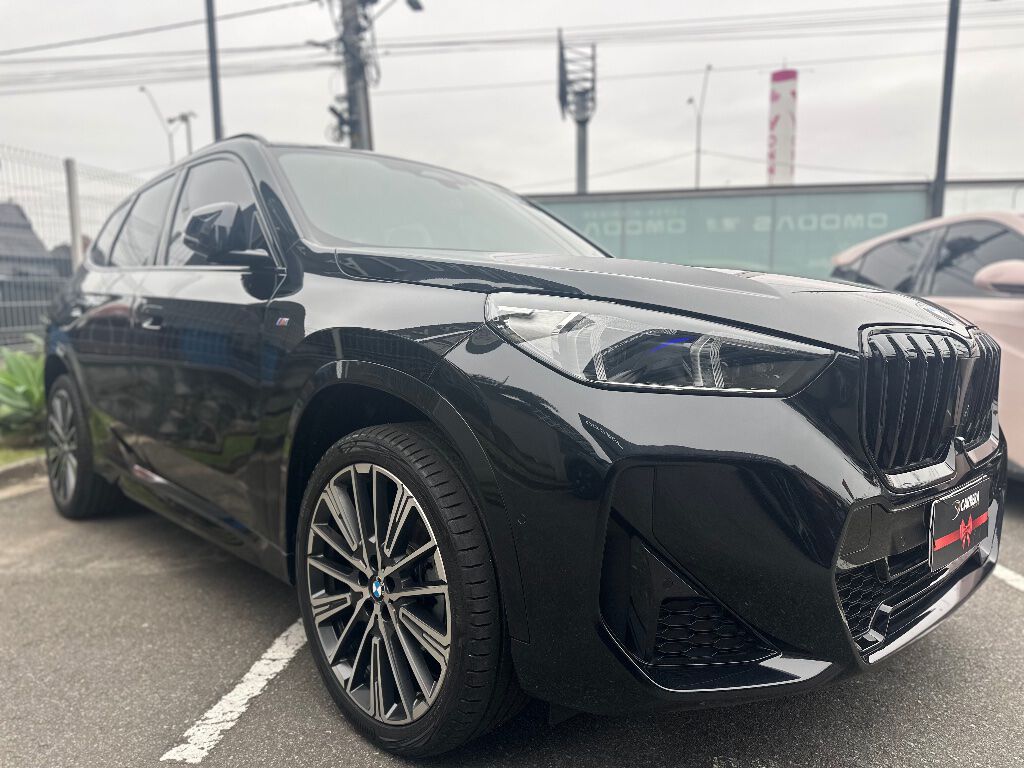 X1 2.0 16V TURBO GASOLINA SDRIVE20I M SPORT STEPTR