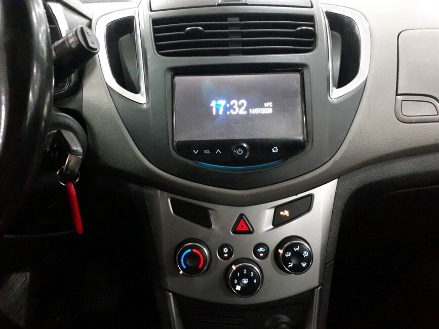 TRACKER 1.8 MPFI LTZ 4X2 16V FLEX 4P AUTOMATICO