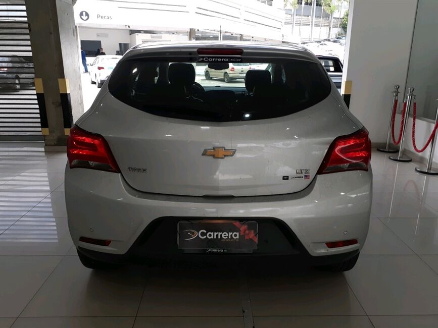 ONIX 1.4 MPFI LTZ 8V FLEX 4P AUTOMATICO