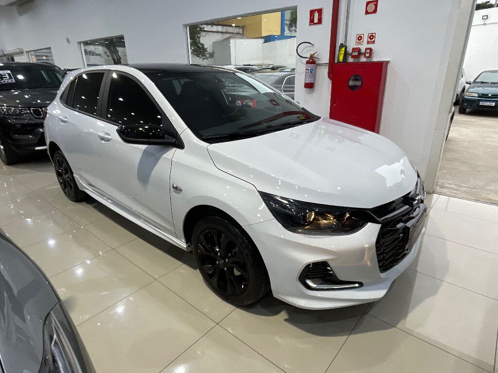ONIX 1.0 TURBO FLEX RS AUTOMÁTICO