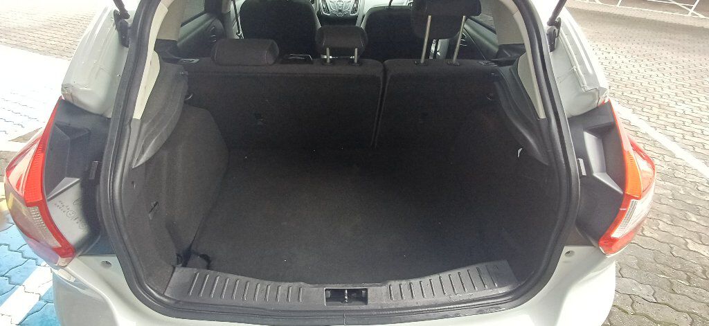 FOCUS 1.6 S 16V FLEX 4P MANUAL