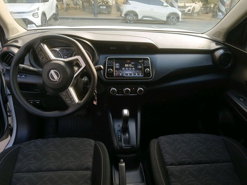 KICKS 1.6 16V FLEXSTART SENSE XTRONIC