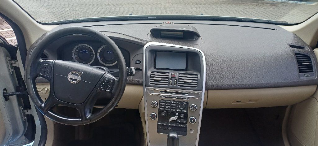 XC60 3.0 T6 TOP AWD TURBO GASOLINA 4P AUTOMATICO