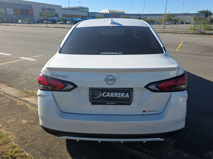 VERSA 1.6 16V FLEX EXCLUSIVE XTRONIC