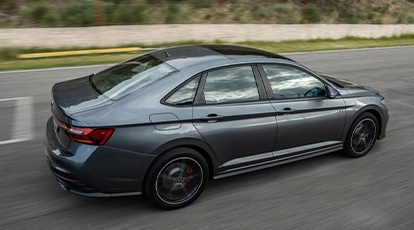 Performance superior com motor 350 TSI turbo de 231 cv