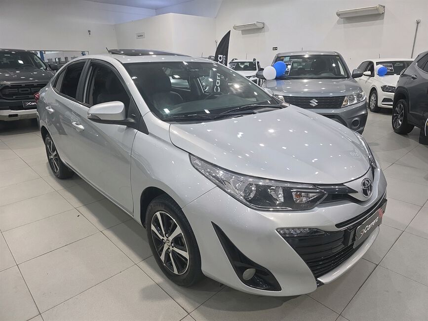 YARIS 1.5 16V FLEX SEDAN XLS CONNECT MULTIDRIVE
