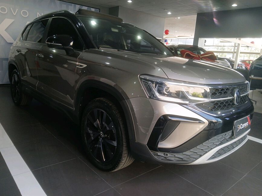 TAOS 1.4 250 TSI TOTAL FLEX HIGHLINE AUTOMÁTICO