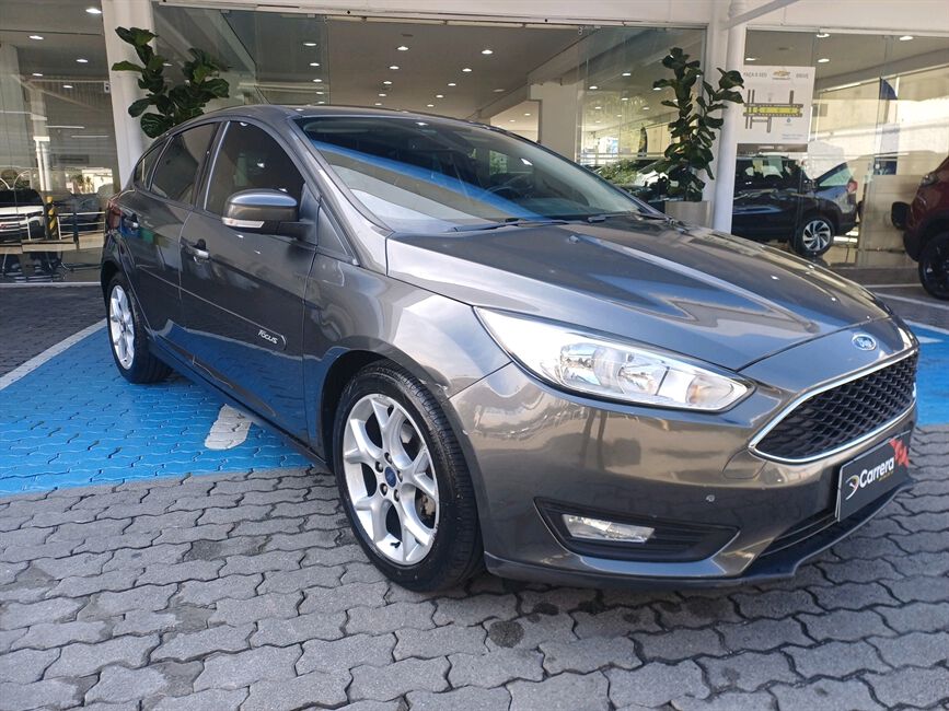 FOCUS 2.0 SE PLUS 16V FLEX 4P POWERSHIFT