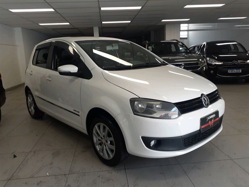 FOX 1.6 MI HIGHLINE 8V FLEX 4P MANUAL