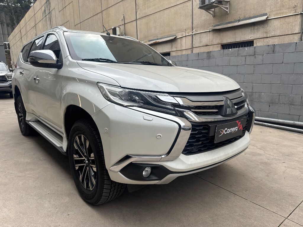 PAJERO SPORT 2.4 16V MIVEC TURBO DIESEL HPE AWD AU