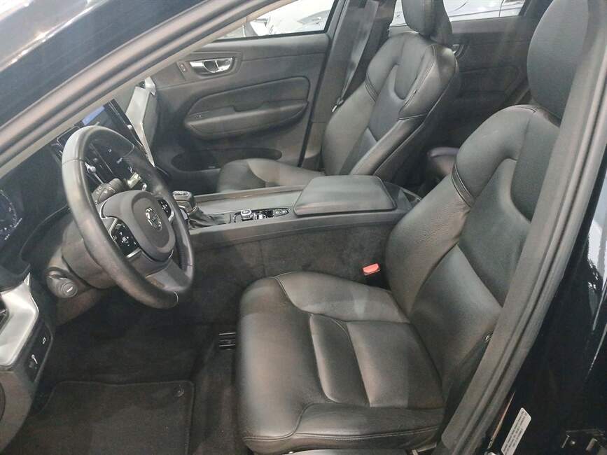 XC60 2.0 T5 GASOLINA MOMENTUM AWD GEARTRONIC