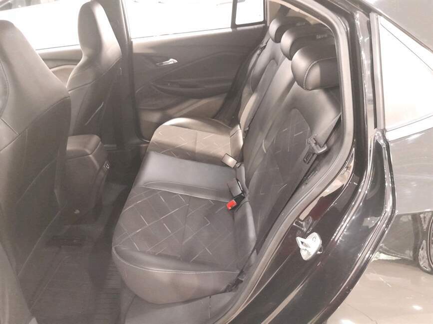 ONIX 1.0 TURBO FLEX PREMIER AUTOMATICO