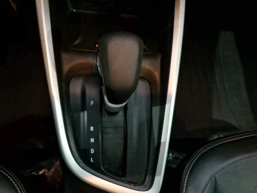 ONIX 1.0 TURBO FLEX PLUS PREMIER AUTOMATICO