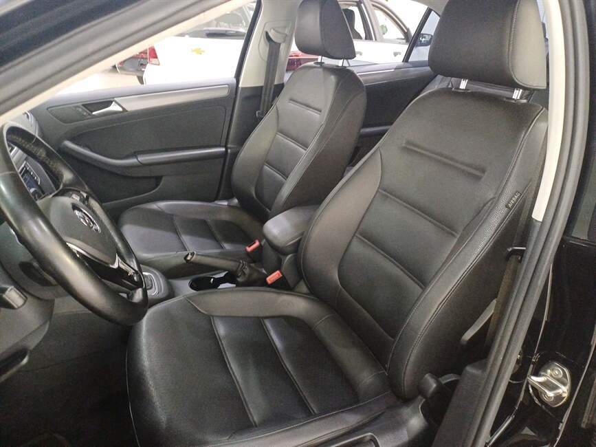 JETTA 1.4 16V TSI COMFORTLINE GASOLINA 4P TIPTRONI
