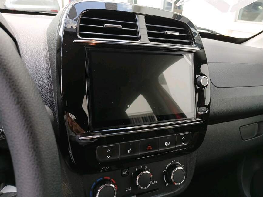 KWID 1.0 12V SCE FLEX OUTSIDER MANUAL