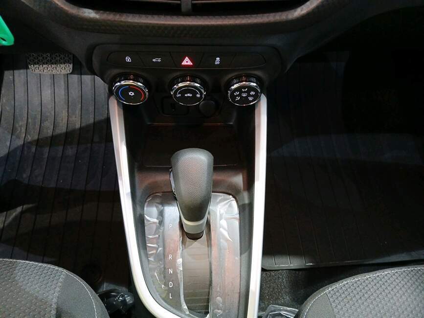 ONIX 1.0 TURBO FLEX LT AUTOMÁTICO