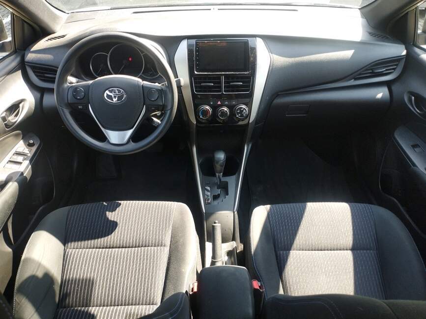 YARIS 1.3 16V FLEX XL LIVE MULTIDRIVE
