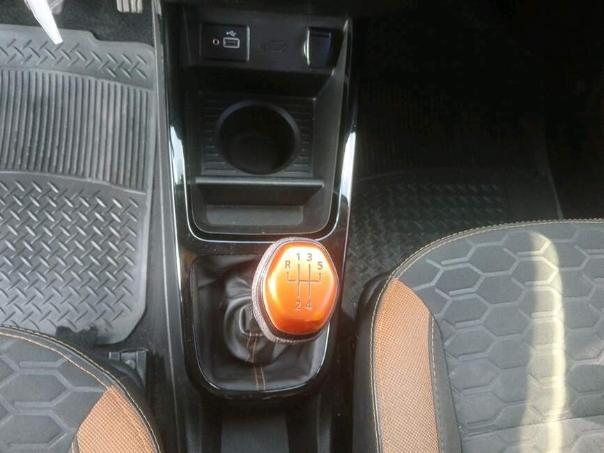 KWID 1.0 12V SCE FLEX OUTSIDER MANUAL