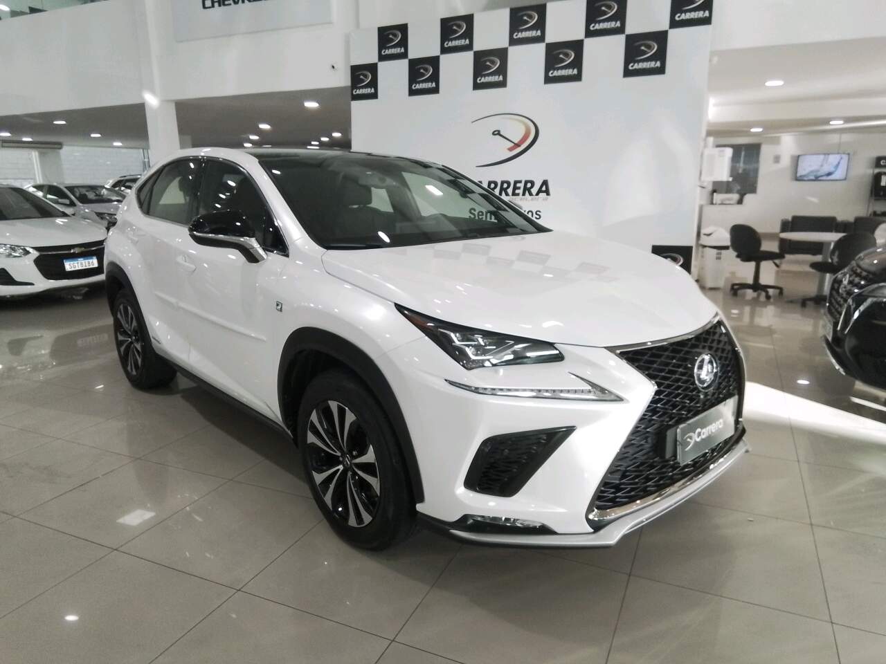 NX 300H 2.5 16V VVT-I HYBRID F-SPORT CVT AWD
