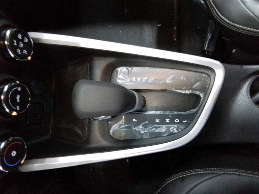 ONIX 1.0 TURBO FLEX PLUS PREMIER AUTOMATICO