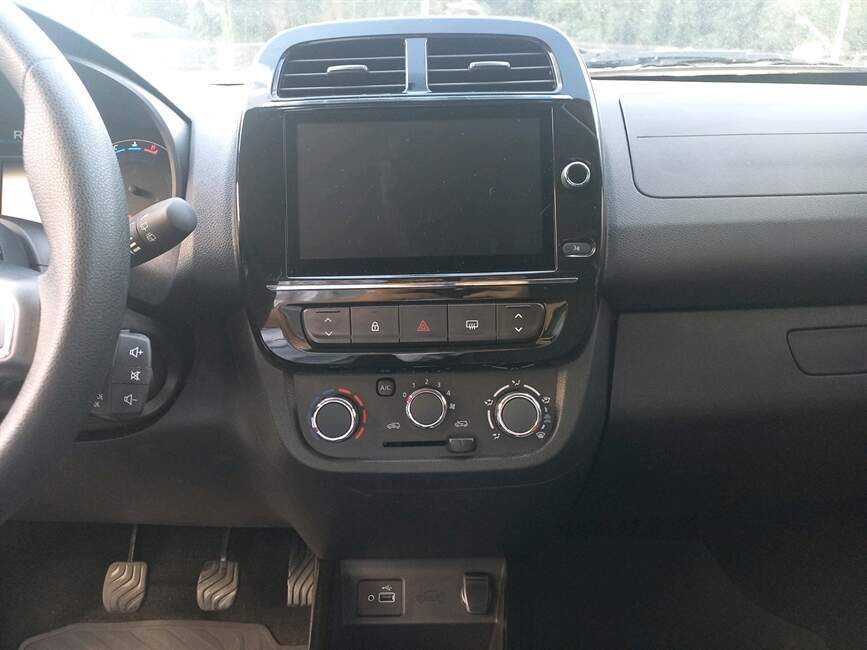 KWID 1.0 12V SCE FLEX OUTSIDER MANUAL