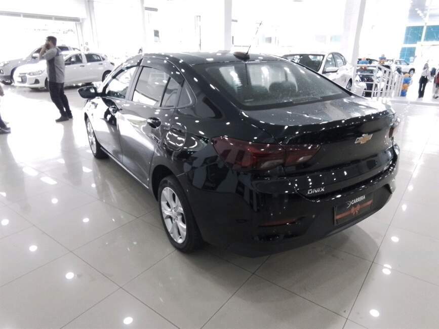 ONIX 1.0 TURBO FLEX PLUS LTZ AUTOMÁTICO