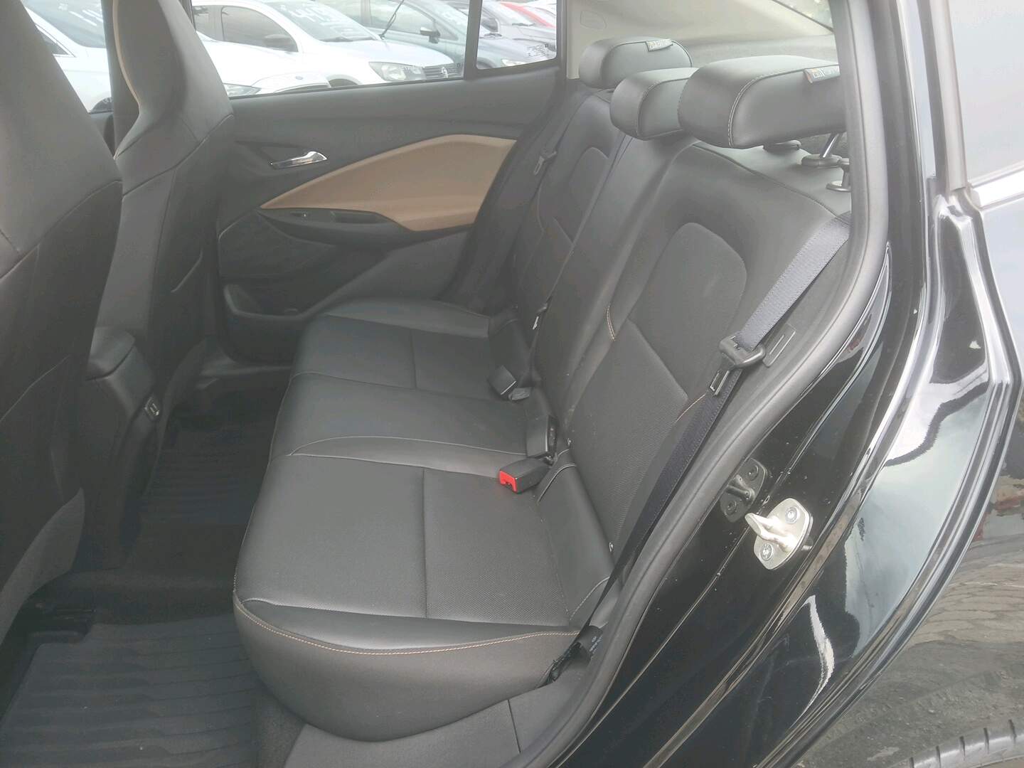 ONIX 1.0 TURBO FLEX PLUS PREMIER AUTOMATICO
