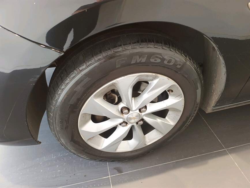 ONIX 1.0 TURBO FLEX PLUS LT AUTOMATICO