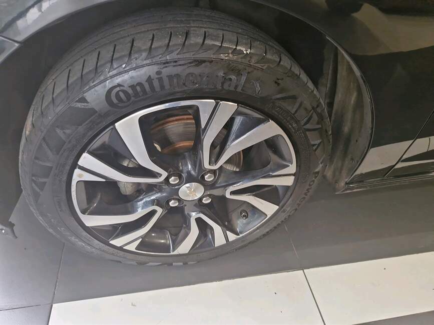 ONIX 1.0 TURBO FLEX PLUS PREMIER AUTOMATICO