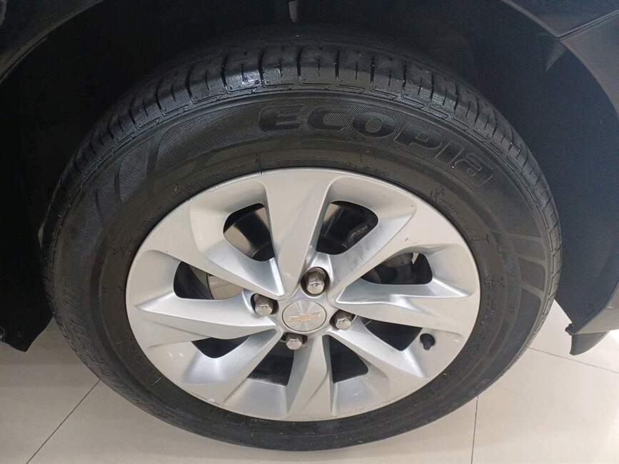 ONIX 1.0 TURBO FLEX PLUS LT AUTOMATICO