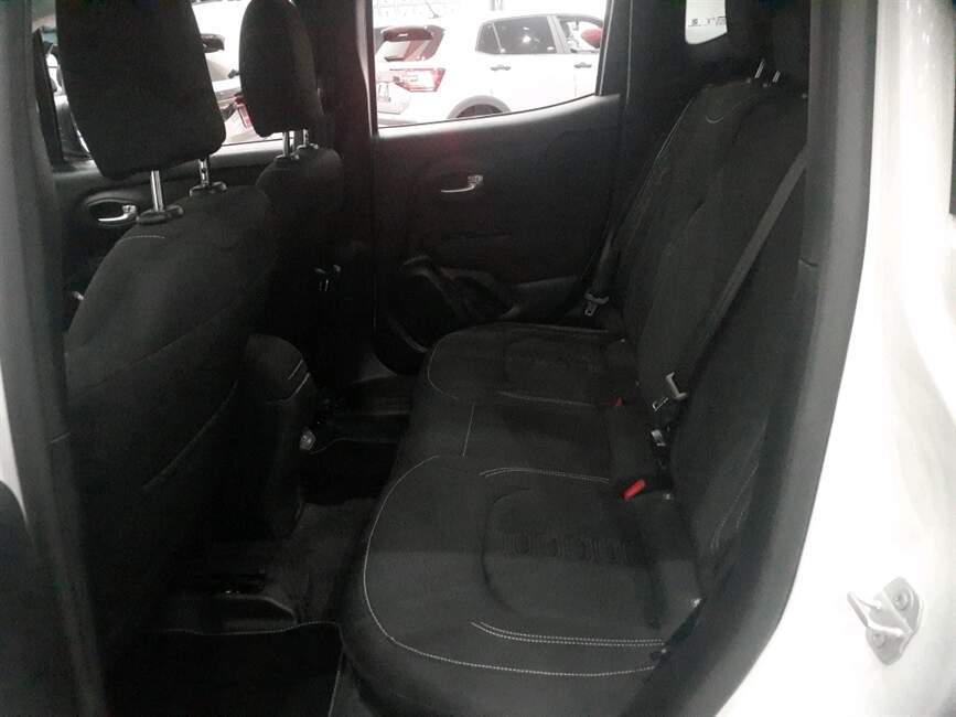RENEGADE 1.3 T270 TURBO FLEX SPORT AT6