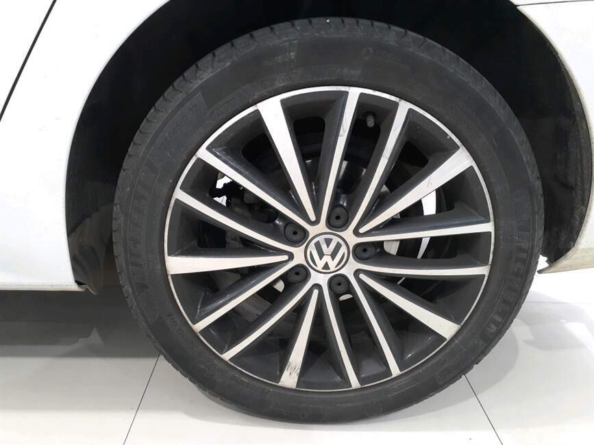 JETTA 1.4 16V TSI COMFORTLINE GASOLINA 4P TIPTRONI