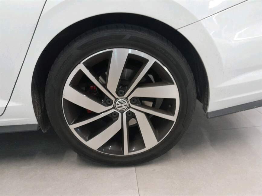 JETTA 2.0 350 TSI GASOLINA GLI DSG