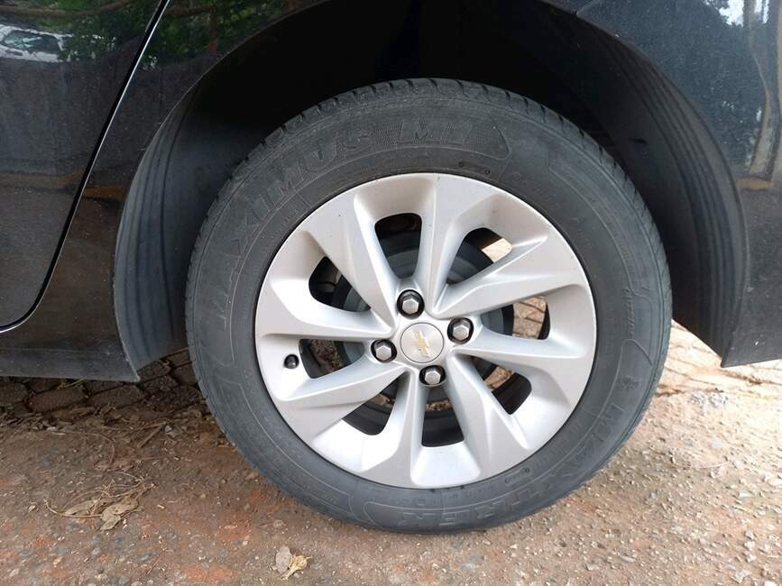 ONIX 1.0 TURBO FLEX PLUS LTZ AUTOMATICO