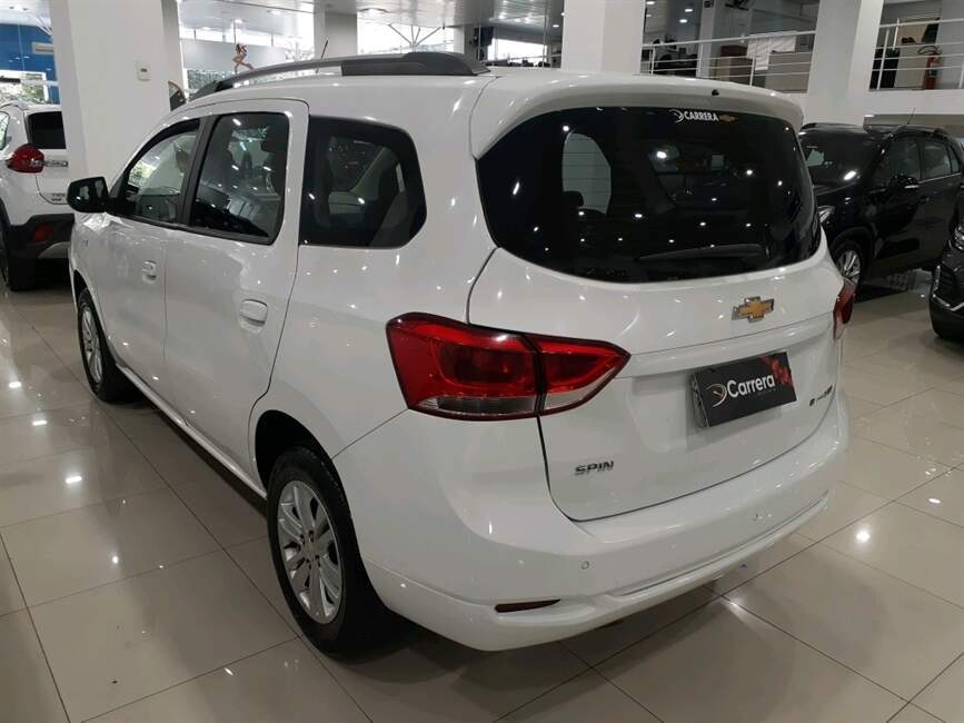 SPIN 1.8 LT 8V FLEX 4P AUTOMATICO