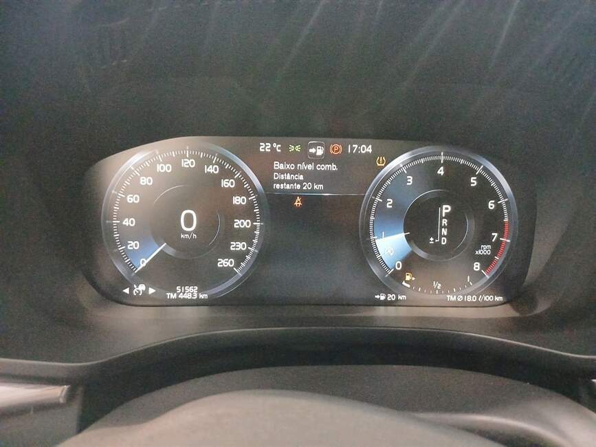 XC60 2.0 T5 GASOLINA MOMENTUM AWD GEARTRONIC