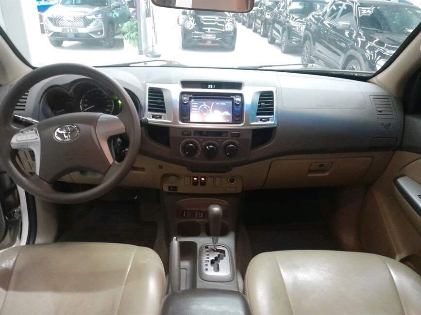 HILUX SW4 2.7 SR 4X2 16V FLEX 4P AUTOMATICO