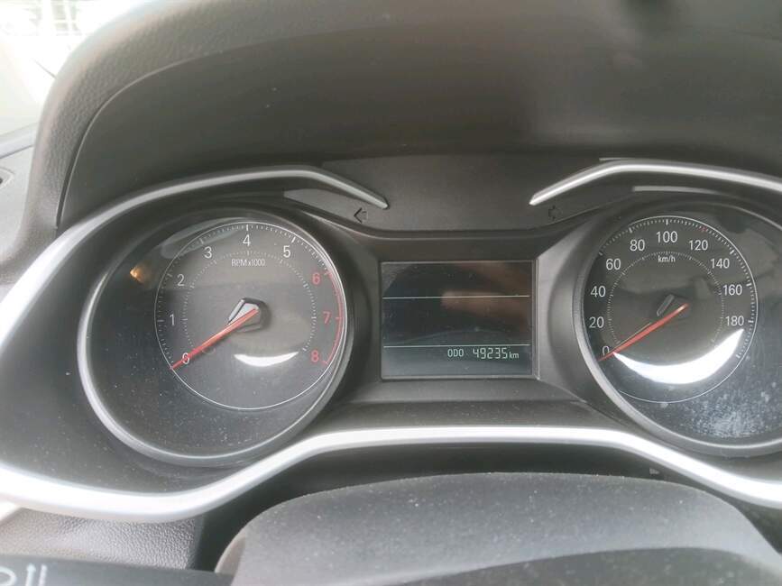 ONIX 1.0 TURBO FLEX PLUS LT AUTOMATICO
