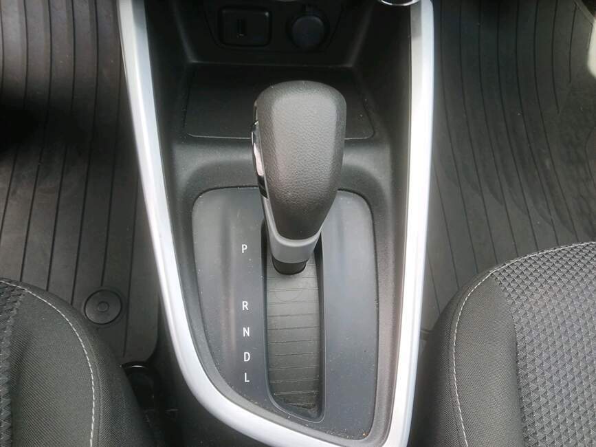 ONIX 1.0 TURBO FLEX PLUS LT AUTOMATICO