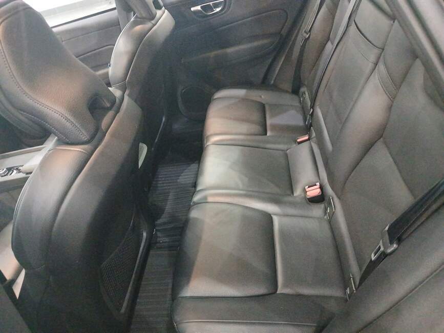 XC60 2.0 T5 GASOLINA MOMENTUM AWD GEARTRONIC
